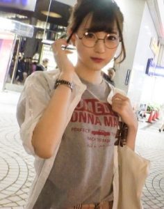 GANA-1738 เปิดซิงสาวแว่นเด็กสาวอายุ20ใส่ถุงยาง Akari